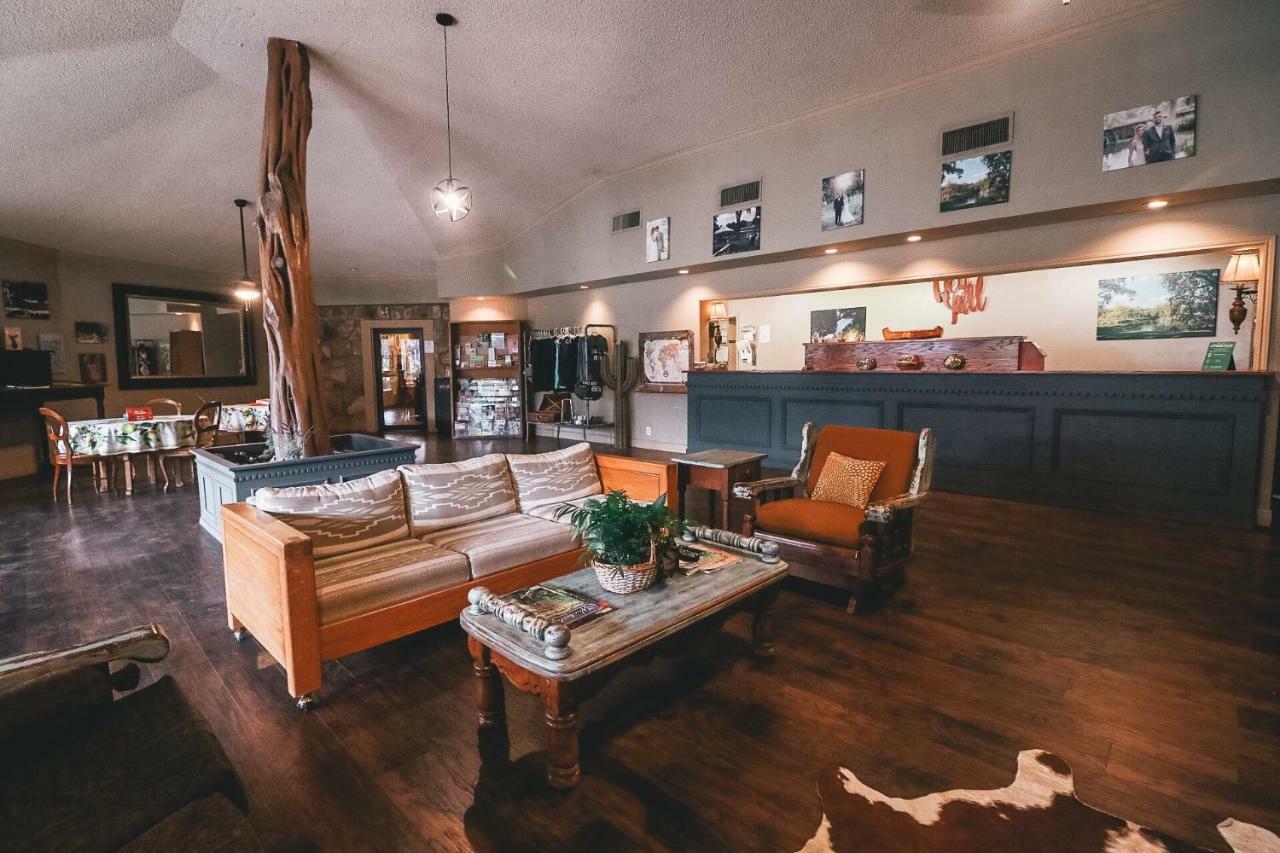 The Lodge At Cypress Falls Wimberley Exterior photo